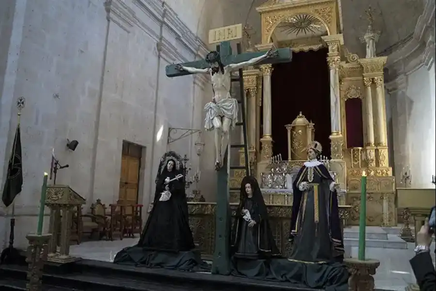 Imagen Procesión Del Santo Sepulcro Del Templo De Santo Domingo - Imagen 7